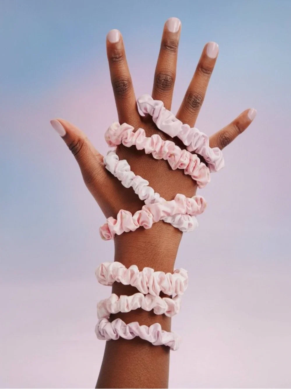 LoveShackFancy x Target Goody Happy Thoughts Ribbon Rosa Satin Scrunchie 5C